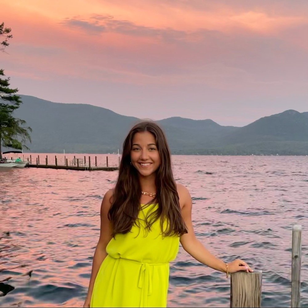 Meet your Posher, Amaya